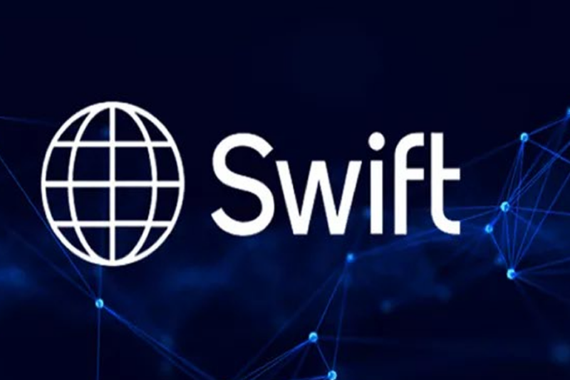 Crypto Trades Flat as SWIFT Advances Blockchain Settlement